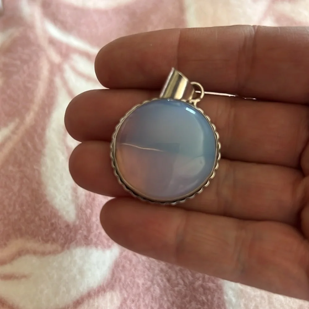 Round Opalite Glow Pendant –